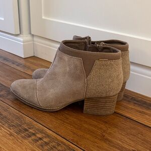 TOMS booties